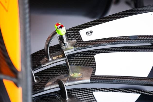FIA sticker of scrutineering, on the front wing of the McLaren F1 Team MCL38, mechanical detail, Formula 1 Singapore Grand Prix 2024, 18th round of the 2024 Formula One World Championship, WM, Weltmeisterschaft from September 20 to 22, 2024 on the Marina Bay Circuit, in Singapore, Singapore - F1 - SINGAPORE GRAND PRIX 2024 DPPI Panoramic  240920_R18_SINGAPORE_DP_FGDN4305