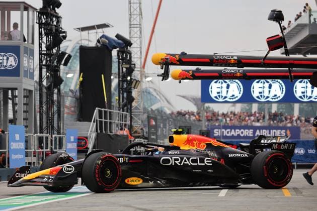 20 09 2024, Marina Bay Street Circuit, Singapore, FORMULA 1 SINGAPORE AIRLINES SINGAPORE GRAND PRIX 2024,in the picture Sergio Perez MEX , Oracle Red Bull Racing Defodi 506 20240920 hbr 0039 Defodi-506