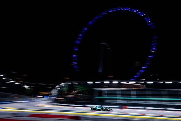 14 ALONSO Fernando (spa), Aston Martin F1 Team AMR24, action during the Formula 1 Singapore Grand Prix 2024, 18th round of the 2024 Formula One World Championship, WM, Weltmeisterschaft from September 20 to 22, 2024 on the Marina Bay Circuit, in Singapore, Singapore - F1 - SINGAPORE GRAND PRIX 2024 DPPI Panoramic  240920_R18_SINGAPORE_DP_AV3_9224