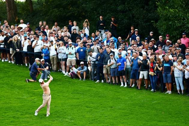 Rory Mcilroy of Northern Ireland during his round. BMW PGA, Golf Herren Championship, Day Two, Golf, Wentworth, Surrey, UK - 20 Sep 2024  Copyright: xJamesxMarsh Shutterstockx 14730222di
