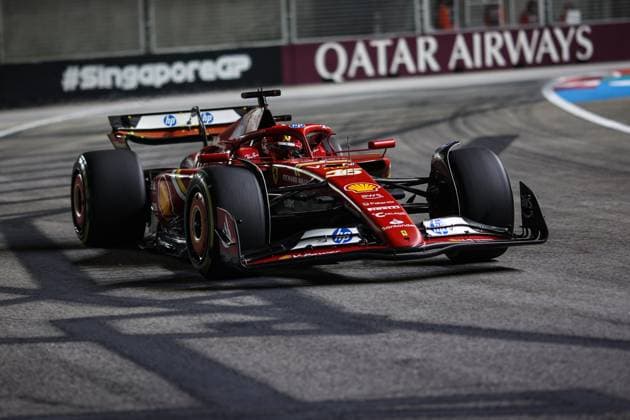 16 LECLERC Charles (mco), Scuderia Ferrari SF-24, action during the Formula 1 Singapore Grand Prix 2024, 18th round of the 2024 Formula One World Championship, WM, Weltmeisterschaft from September 20 to 22, 2024 on the Marina Bay Circuit, in Singapore, Singapore - F1 - SINGAPORE GRAND PRIX 2024 DPPI Panoramic  240920_R18_SINGAPORE_DP_XB3_9467A