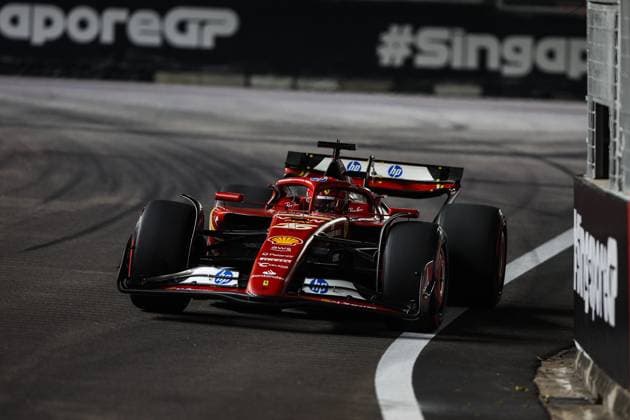 16 LECLERC Charles (mco), Scuderia Ferrari SF-24, action during the Formula 1 Singapore Grand Prix 2024, 18th round of the 2024 Formula One World Championship, WM, Weltmeisterschaft from September 20 to 22, 2024 on the Marina Bay Circuit, in Singapore, Singapore - F1 - SINGAPORE GRAND PRIX 2024 DPPI Panoramic  240920_R18_SINGAPORE_DP_XB3_9617A