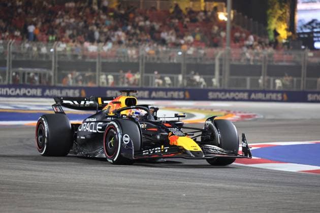 FORMULA 1 SINGAPORE AIRLINES SINGAPORE GRAND PRIX 2024 20 09 2024, Marina Bay Street Circuit, Singapore, FORMULA 1 SINGAPORE AIRLINES SINGAPORE GRAND PRIX 2024,in the picture Max Verstappen NLD , Oracle Red Bull Racing nordphotoxGmbHx xBratic nph00250