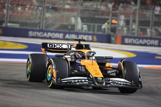 20 09 2024, Marina Bay Street Circuit, Singapore, FORMULA 1 SINGAPORE AIRLINES SINGAPORE GRAND PRIX 2024,in the picture Oscar Piastri AUS , McLaren F1 Team Defodi 506 20240920 hbr 0104 Defodi-506