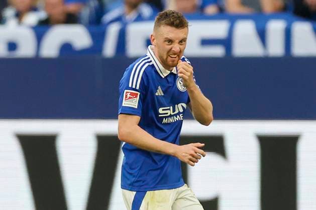 Tobias Mohr FC Schalke 04 looks on, 2 Bundesliga, FC Schalke 04 vs SV Darmstadt 98, Veltins Arena, September 20, 2024 in Gelsenkirchen, Germany Photo by Marco Steinbrenner DeFodi Images Tobias Mohr FC Schalke 04 looks on, 2 Bundesliga, FC Schalke 04 vs SV Darmstadt 98, Veltins Arena, September 20, 2024 in Gelsenkirchen, Germany Photo by Marco Steinbrenner DeFodi Images DFB DFL REGULATIONS PROHIBIT ANY USE OF PHOTOGRAPHS AS IMAGE SEQUENCES AND OR QUASI VIDEO Defodi 700 schalke darm 20240920 035 Defodi-700 DFB DFL REGULATIONS PROHIBIT ANY USE OF PHOTOGRAPHS AS IMAGE SEQUENCES AND OR QUASI-VIDEO.