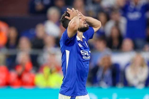 Amin Younes FC Schalke 04 looks disappointed, 2 Bundesliga, FC Schalke 04 vs SV Darmstadt 98, Veltins Arena on September 20, 2024 in Gelsenkirchen, Germany Photo by Marco Steinbrenner DeFodi Images Amin Younes FC Schalke 04 looks disappointed, 2 Bundesliga, FC Schalke 04 vs SV Darmstadt 98, Veltins Arena, September 20, 2024 in Gelsenkirchen, Germany Photo by Marco Steinbrenner DeFodi Images DFB DFL REGULATIONS PROHIBIT ANY USE OF PHOTOGRAPHS AS IMAGE SEQUENCES AND OR QUASI VIDEO Defodi 700 schalke darm 20240920 064 Defodi-700 DFB DFL REGULATIONS PROHIBIT ANY USE OF PHOTOGRAPHS AS IMAGE SEQUENCES AND OR QUASI-VIDEO.