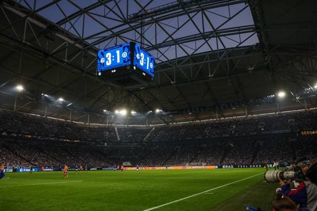 20 09 2024, Football, Season 2024 2025, 2 Bundesliga, Matchday 5, FC Schalke 04 SV Darmstadt 98, Power failure in the Veltins Arena during the match Gelsenkirchen Veltins Arena NRW Germany xRHR PHOTO TRx Copyright: TimxRehbein RHR-FOTOx RHR-FOTO TR