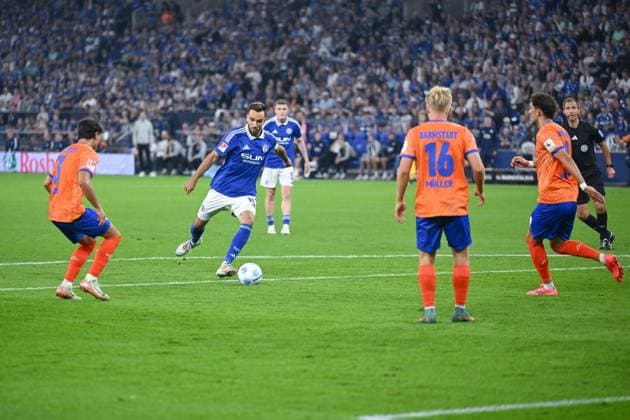 20 09 2024, Football, 2 Bundesliga, 29 Matchday Season 2024 2025, FC Schalke 04 SV Darmstadt, Kenan Karaman FC Schalke 04 Gelsenkirchen Veltins Arena Nordrhein Westfalen Germany xRHR PHOTO TKx Copyright: RHR-FOTOx RHR-FOTO TK