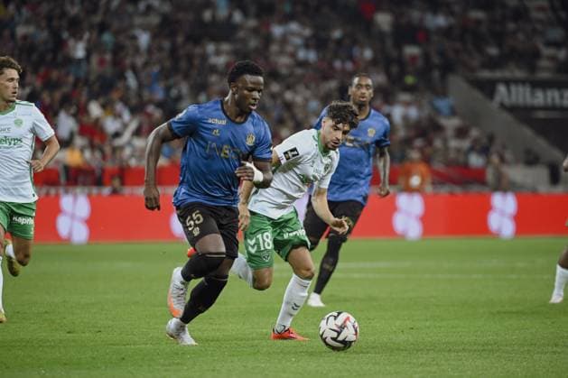 NDAYISHIMIYE Youssouf (OGC Nice) and CAFARO Mathieu (AS Saint-Etienne) OGC Nice vs AS Saint Etienne, Ligue 1 Mcdonalds in Allianz Riviera Stadium, NICE, France, on September 20, 2024. FOOTBALL : OGC Nice vs AS Saint Etienne - Ligue 1 - 09 20 24 FredDides Panoramic 