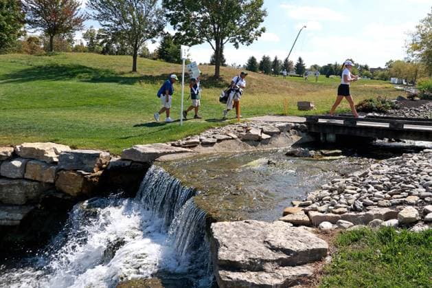 CINCINNATI, OH - SEPTEMBER 20: LPGA, Golf Damen golfer Nataliya Guseva walks across a bridge after playing the 9th hole during the second round of the Kroger Queen City Championship presented by P&G on September 20, 2024, at TPC River™s Bend in Cincinnati, Ohio. (Photo by Brian Spurlock Icon Sportswire) GOLF: SEP 20 LPGA Kroger Queen City Championship pres by P&G EDITORIAL USE ONLY Icon24092069