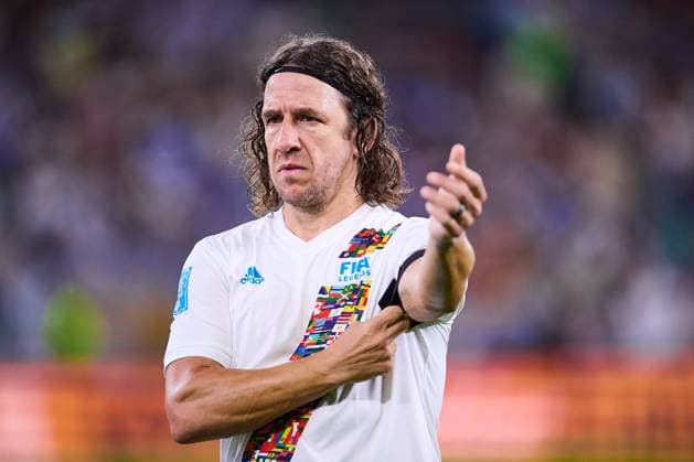 RECORD DATE NOT STATED Leyendas Internacionales vs Leyendas de Mexico Carles Puyol of FIFA Legends during match Legends between International FIFA Legends and Mexico Legends 2024, at BBVA Bancomer Stadium on September 20, 2024 in Monterrey, Nuevo Leon, Mexico. MONTERREY NUEVO LEON MEXICO  Copyright: xJONATHANxDUENASx 20240920221730_LEGENDS_FIFA_MEX_PUYOL39