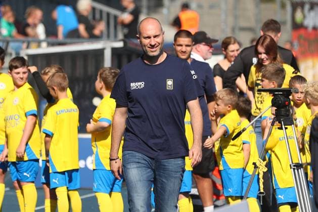 Braunschweig vs Fürth, 2 BL Braunschweig, 21 09 2024, FOOTBALL Eintracht Braunschweig vs SpVgg Greuther Fürth, 2 BL, Season 2024 25 Head coach Daniel Scherning Eintracht Braunschweig Braunschweig