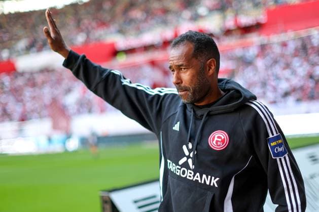 21 09 2024, 2 Fußball Bundesliga, Fortuna Düsseldorf 1 FC Köln, Merkur Spiel Arena, Saison 2024 2025 Head coach Daniel Thioune Coach Fortuna Düsseldorf before the match DFB regulations prohibit any use of photographs as image sequences and or quasi video Nordrhein Westfalen Germany