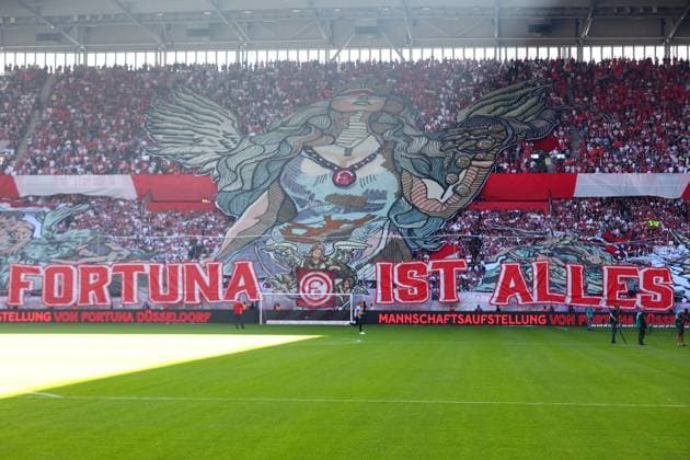 Duesseldorf Fans Fortuna Duesseldorf Fortuna Duesseldorf vs 1 FC Koeln, Football, 2 Bundesliga, 6 Matchday, Season 2024 2025, 21 09 2024 DFL REGULATIONS PROHIBIT ANY USE OF PHOTOGRAPHS AS IMAGE SEQUENCES AND OR QUASI VIDEO Foto kolbert press Ant Palmer Merkur Spiel Arena NRW Germany Copyright: xkolbert-press AntxPalmerx