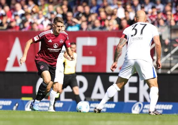 21 09 2024 Soccer Season 2024 2025 2 Soccer Bundesliga 06 Matchday 1 FC Nürnberg FCN Club Hertha BSC Berlin HBSC Sportfoto Zink DaMa xdaxmax DFL regulations prohibit any use of photographs as image sequences and or quasi video only for editorial use Florian Flick 6, 1 FC Nürnberg FCN Toni Leistner 37, Hertha BSC Berlin