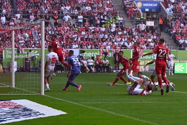 Eric Martel 1 FC Koeln goal for 0 1 during the 2 Bundesliga match between Fortuna Düsseldorf and 1 FC Köln at Merkur Spiel Arena on September 21, 2024 in Düsseldorf, Germany Photo by Ralf Treese DeFodi Images Eric Martel 1 FC Koeln scores his team™s first goal during the 2 Bundesliga match between Fortuna Düsseldorf and 1 FC Köln at Merkur Spiel Arena on September 21, 2024 in Düsseldorf, Germany Photo by Ralf Treese DeFodi Images DFB DFL REGULATIONS PROHIBIT ANY USE OF PHOTOGRAPHS AS IMAGE SEQUENCES AND OR QUASI VIDEO Defodi 521 DUSKOE20240921 007 Defodi-521 DFB DFL REGULATIONS PROHIBIT ANY USE OF PHOTOGRAPHS AS IMAGE SEQUENCES AND OR QUASI-VIDEO.