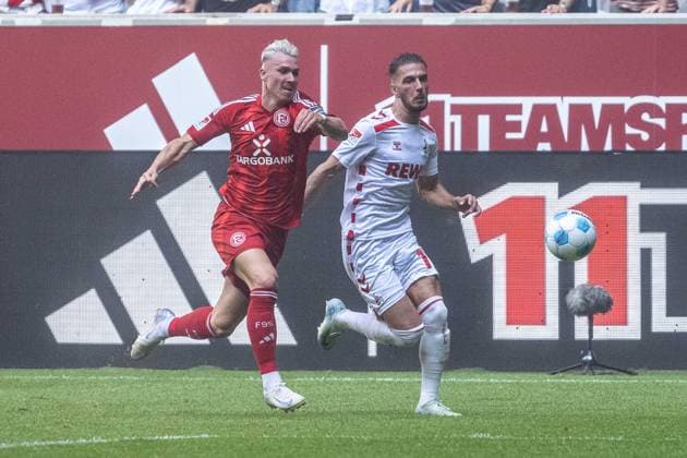 21 09 2024, Soccer 2 Bundesliga, Season 2024 2025, 06 Matchday, Fortuna Duesseldorf vs 1 FC Koeln in the Merkur Spiel Arena Rhein in Duesseldorf duel between Felix Klaus Fortuna Duesseldorf, 11 and Leart Pacarada 1 FC Koeln, 17 Important note In accordance with the regulations of the DFL German Football League and the DFB German Football Association, it is prohibited to utilize or have utilized photographs taken in the stadium and or of the match in the form of sequential images and or video-like photo series Foto Kirchner Media TH Copyright: xKirchner-Media THx