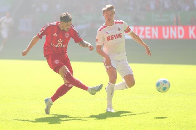 21 09 2024, 2 Fußball Bundesliga, Fortuna Düsseldorf 1 FC Köln, Merkur Spiel Arena, Saison 2024 2025 Zweikampf Dawid Kownacki Fortuna Düsseldorf 24 vs Timo Hübers 1 FC Köln 4 DFB regulations prohibit any use of photographs as image sequences and or quasi video Nordrhein Westfalen Germany