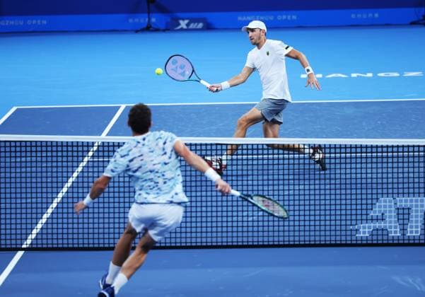 HANGZHOU, CHINA - SEPTEMBER 21: Mitchell Krueger of United States competes in the Men s Singles Round of 16 match against Roberto Carballes Baena of Spain on day 4 of 2024 Hangzhou Open at the Hangzhou Olympic Sports Expo Center on September 21, 2024 in Hangzhou, Zhejiang Province of China.  Copyright: xVCGx 111519298375