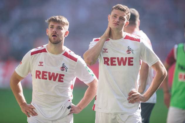 2 Soccer Bundesliga Fortuna Düsseldorf 1895 1 FC Köln 21 09 2024 Jan Thielmann 1 FC Köln, 29 , Eric Martel 1 FC Köln, 6 frustrated in front of the curve after the late equalizer 2 Soccer Bundesliga, Fortuna Düsseldorf 1895 1 FC Köln, Düsseldorf, Merkur Spiel Arena DFL REGULATIONS PROHIBIT ANY USE OF PHOTOGRAPHS AS IMAGE SEQUENCES AND OR QUASI VIDEO Copyright: xBEAUTIFULxSPORTS Wunderlx
