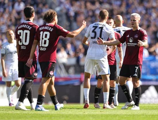 21 09 2024 Soccer Season 2024 2025 2 Soccer Bundesliga 06 Matchday 1 FC Nürnberg FCN Club Hertha BSC Berlin HBSC Sportfoto Zink DaMa xdaxmax DFL regulations prohibit any use of photographs as image sequences and or quasi video only for editorial use Mahir Emreli 30, 1 FC Nürnberg FCN Rafael Lubach 18, 1 FC Nürnberg FCN Florian Pick 7, 1 FC Nürnberg FCN disappointed Disappointment after the end of the match