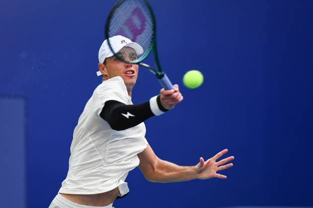 CHENGDU, CHINA - SEPTEMBER 21: Christopher O Connell of Australia competes in the Men s Singles Round of 16 match against Lorenzo Musetti of Italy on day 4 of 2024 Chengdu Open at Sichuan International Tennis Center on September 21, 2024 in Chengdu, Sichuan Province of China.  Copyright: xVCGx 111519297711