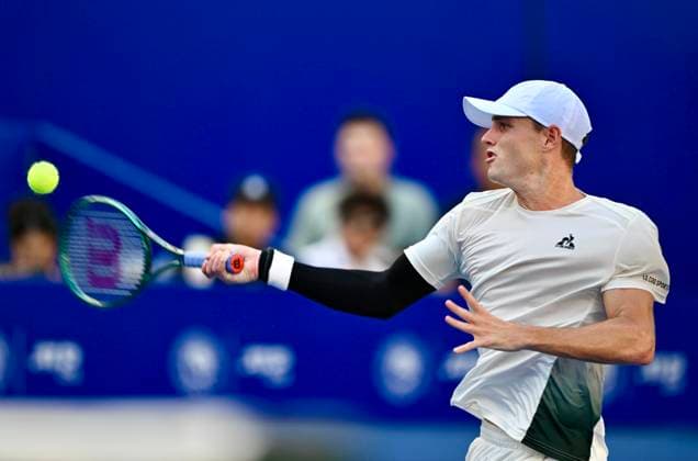 CHENGDU, CHINA - SEPTEMBER 21: Christopher O Connell of Australia competes in the Men s Singles Round of 16 match against Lorenzo Musetti of Italy on day 4 of 2024 Chengdu Open at Sichuan International Tennis Center on September 21, 2024 in Chengdu, Sichuan Province of China.  Copyright: xVCGx 111519294558