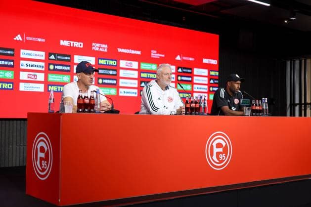 21 09 2024, 2 Fußball Bundesliga, Fortuna Düsseldorf 1 FC Köln, Merkur Spiel Arena, Saison 2024 2025 Press conference after the match Coach Gerhard Struber Head Coach 1 FC Köln and Head Coach Daniel Thioune Coach Fortuna Düsseldorf at the PK DFB regulations prohibit any use of photographs as image sequences and or quasi video Nordrhein Westfalen Germany