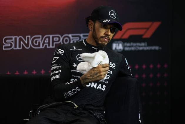 HAMILTON Lewis (gbr), Mercedes AMG F1 Team W15, portrait press conference, PK, Pressekonferenz during the Formula 1 Singapore Grand Prix 2024, 18th round of the 2024 Formula One World Championship, WM, Weltmeisterschaft from September 20 to 22, 2024 on the Marina Bay Circuit, in Singapore, Singapore - F1 - SINGAPORE GRAND PRIX 2024 DPPI Panoramic 240921_R18_SINGAPORE_DP_XB5_0239