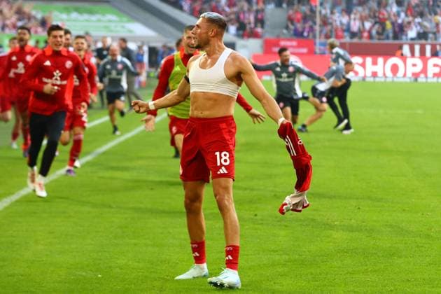 Jona Niemiec 18 Fortuna Duesseldorf celebrates his goal for 2 2 Fortuna Duesseldorf vs 1 FC Koeln, Football, 2 Bundesliga, Matchday 6, Season 2024 2025, 21 09 2024 DFL REGULATIONS PROHIBIT ANY USE OF PHOTOGRAPHS AS IMAGE SEQUENCES AND OR QUASI VIDEO Photo kolbert press Ant Palmer Merkur Spiel Arena NRW Germany Copyright: xkolbert-press AntxPalmerx