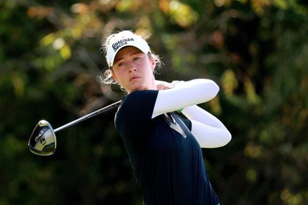 CINCINNATI, OH - SEPTEMBER 21: LPGA, Golf Damen golfer Nelly Korda plays her tee shot on the 8th hole during the third round of the Kroger Queen City Championship presented by P&G on September 21, 2024, at TPC River™s Bend in Cincinnati, Ohio. (Photo by Brian Spurlock Icon Sportswire) GOLF: SEP 21 LPGA Kroger Queen City Championship pres by P&G EDITORIAL USE ONLY Icon2409212