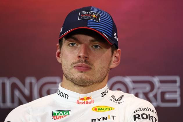 F1 Grand Prix Of Singapore - Qualifying Max Verstappen of the Netherlands and Red Bull Racing-Honda RBPT sits in a media conference following qualifying ahead of the F1 Grand Prix of Singapore at Marina Bay Street Circuit in Singapore, Singapore, on September 21, 2024. Singapore Singapore  Copyright: xMorganxHancockx originalFilename:hancock-f1grandp240922_np4a8.jpg