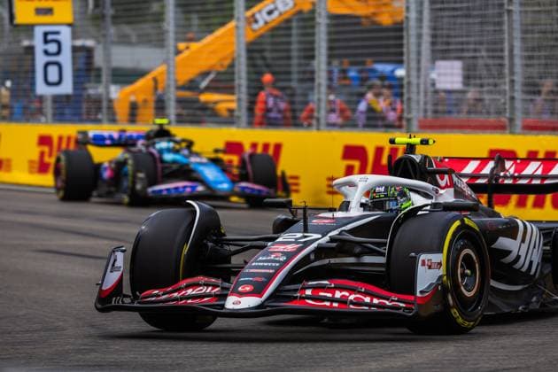 Marina Bay Street Circuit, Singapore, Singapore. 21.September.2024; Nico Hulkenberg of Germany and MoneyGram Haas F1 Team during Formula One Singapore Grand Prix  (267349866)