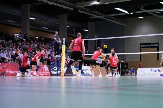v li Moritz Rauber TV Rottenburg, 02 , Maik Traumann TV Rottenburg, 06 , Aurel Sprenger TV Rottenburg, 17 , GER, TV Rottenburg vs TSV Grafing, Volleyball, Men, 2 Bundesliga, Season 24 25, 21 09 2024, GER, TV Rottenburg vs TSV Grafing, Volleyball, Men, 2 Bundesliga, Season 24 25, 21 09 2024 Rottenburg Copyright: xEibner-Pressefoto WolfgangxFrankx EP_WFK