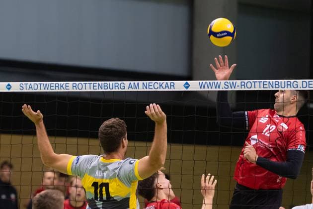 v li Tristan Mohr TSV Grafing, 10 , Yannick Menke TV Rottenburg, 12 GER, TV Rottenburg vs TSV Grafing, Volleyball, Men, 2 Bundesliga, Season 24 25, 21 09 2024, GER, TV Rottenburg vs TSV Grafing, Volleyball, Men, 2 Bundesliga, Season 24 25, 21 09 2024 Rottenburg Copyright: xEibner-Pressefoto WolfgangxFrankx EP_WFK