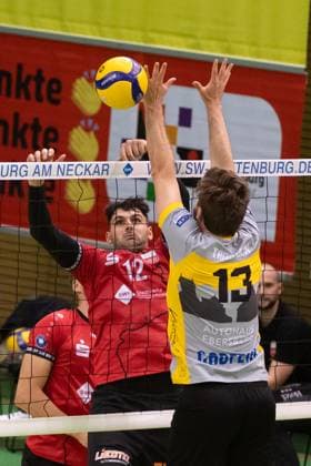 v li Yannick Menke TV Rottenburg, 12 , Niklas Trogisch TSV Grafing, 13 GER, TV Rottenburg vs TSV Grafing, Volleyball, Men, 2 Bundesliga, Season 24 25, 21 09 2024, GER, TV Rottenburg vs TSV Grafing, Volleyball, Men, 2 Bundesliga, Season 24 25, 21 09 2024 Rottenburg Copyright: xEibner-Pressefoto WolfgangxFrankx EP_WFK