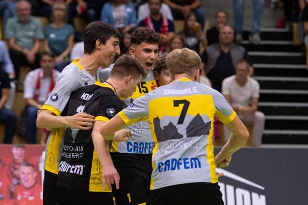 v li Florian Drescher TSV Grafing, 04 , Paul Koch TSV Grafing, 02 , Tom Strohbach TSV Grafing, 15 , Janik Sambale TSV Grafing, 07 , jubel, Freude GER, TV Rottenburg vs TSV Grafing, Volleyball, Men, 2 Bundesliga, Season 24 25, 21 09 2024, GER, TV Rottenburg vs TSV Grafing, Volleyball, Men, 2 Bundesliga, Season 24 25, 21 09 2024 Rottenburg Copyright: xEibner-Pressefoto WolfgangxFrankx EP_WFK