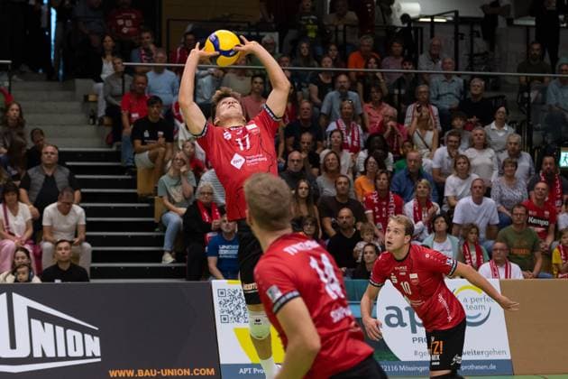 Aurel Sprenger TV Rottenburg, 17 GER, TV Rottenburg vs TSV Grafing, Volleyball, Men, 2 Bundesliga, Season 24 25, 21 09 2024, GER, TV Rottenburg vs TSV Grafing, Volleyball, Men, 2 Bundesliga, Season 24 25, 21 09 2024 Rottenburg Copyright: xEibner-Pressefoto WolfgangxFrankx EP_WFK