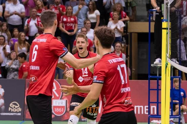 from left Maik Traumann TV Rottenburg, 06 , Timon Schippmann TV Rottenburg, 14 , Aurel Sprenger TV Rottenburg, 17 , Jubilation, joy GER, TV Rottenburg vs TSV Grafing, Volleyball, Men, 2 Bundesliga, Season 24 25, 21 09 2024, GER, TV Rottenburg vs TSV Grafing, Volleyball, Men, 2 Bundesliga, Season 24 25, 21 09 2024 Rottenburg Copyright: xEibner-Pressefoto WolfgangxFrankx EP_WFK
