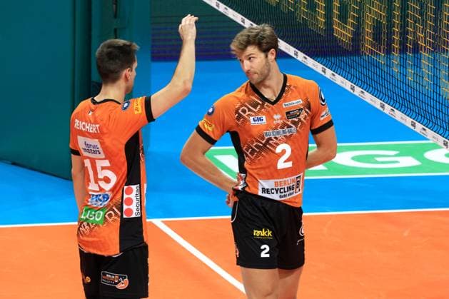 DEU, DVV, 1 VBL, BR Volleys vs Helios Grizzlys Giesen, 21 09 2024, Max Schmeling Halle, Berlin, DEU, DVV, 1 VBL, BR Volleys vs Helios Grizzlys Giesen, in the picture Moritz Reichert BR Volleys 15 , Matthew Knigge BR Volleys 2 Photo Juergen Engler nordphoto GmbH nordphotoxGmbHx xEngler nph00076