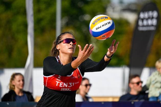 BEACHVOLLEYBALL - MEVZA Beach Event INNSBRUCK,AUSTRIA,22.SEP.24 - Beach volleyball, Beachvolleyball - MEVZA Beach Event. Image shows Kinga Windisch (HUN).  GEPAxpictures xDanielxSchoenherr