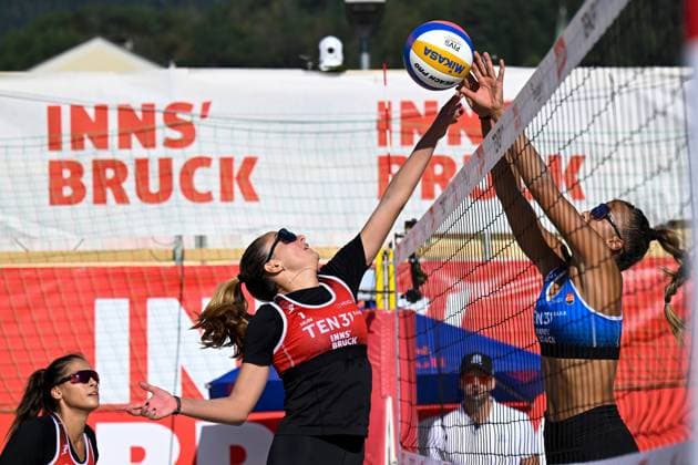 BEACHVOLLEYBALL - MEVZA Beach Event INNSBRUCK,AUSTRIA,22.SEP.24 - Beach volleyball, Beachvolleyball - MEVZA Beach Event. Image shows Stefania Kun (HUN) and Michaela Kubickova (CZE).  GEPAxpictures xDanielxSchoenherr