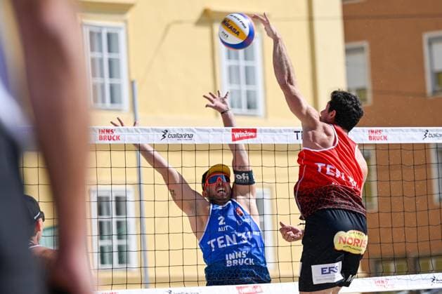 BEACHVOLLEYBALL - MEVZA Beach Event INNSBRUCK,AUSTRIA,22.SEP.24 - Beach volleyball, Beachvolleyball - MEVZA Beach Event. Image shows Moritz Kindl and Maximilian Trummer (AUT).  GEPAxpictures xDanielxSchoenherr