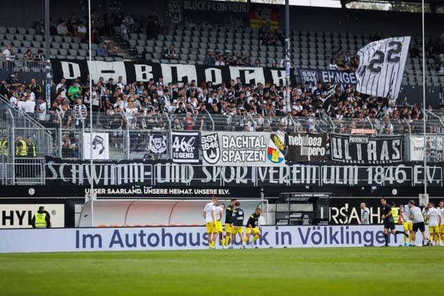 Fanblock von Ulm, SV Elversberg vs SSV 1846 Ulm, Football, 2 Bundesliga, Matchday 6, Season 2024 2025, 22 09 2024 SV Elversberg vs SSV 1846 Ulm, Football, 2 Bundesliga, Matchday 6, Season 2024 2025, 22 09 2024 Copyright: xEibner-Pressefoto AlexanderxNeisx EP_ANS