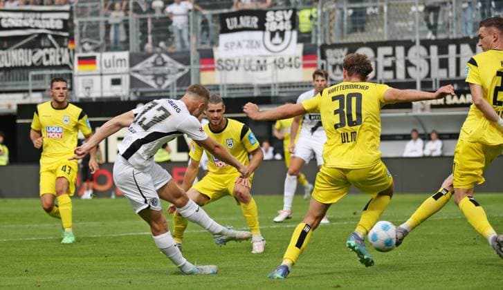 22 09 2024, xmohx, Soccer 2 Bundesliga, SV Elversberg SSV Ulm 1846 emspor, v l Maurice Neubauer Elversberg , Maurice Krattenmacher Ulm DFL DFB REGULATIONS PROHIBIT ANY USE OF PHOTOGRAPHS as IMAGE SEQUENCES and or QUASI VIDEO Elversberg