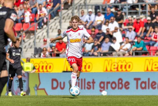 22 09 2024, Soccer, GER, Season, 2 Liga, Season 2024 2025, 6 Matchday, SSV Jahn Regensburg SC Preußen Münster Dominik Kother SSV Jahn Regensburg DFL REGULATIONS PROHIBIT ANY USE OF PHOTOGRAPHS AS IMAGE SEQUENCES AND OR QUASI VIDEO Regensburg Bayern Germany Jahnstadion Regensburg