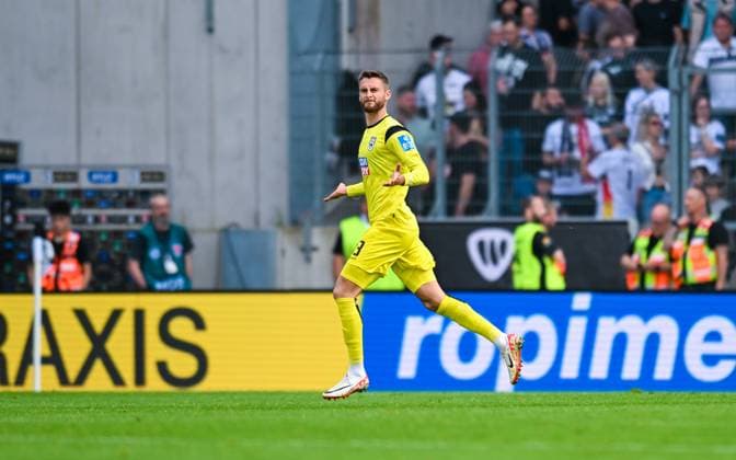 Felix Higl SSV Ulm 1846 celebrates his goal, 2 Bundesliga, SV Elversberg vs SSV Ulm 1846, Ursapharm Arena at Kaiserlinde on September 22, 2024 in Spiesen Elversberg, Germany Photo by Silas Schueller DeFodi Images Felix Higl SSV Ulm 1846 celebrates his goal, 2 Bundesliga, SV Elversberg vs SSV Ulm 1846, Ursapharm Arena at Kaiserlinde on September 22, 2024 in Spiesen Elversberg, Germany Photo by Silas Schueller DeFodi Images Defodi 121 121 ELVULM 20240922 225 Defodi-121