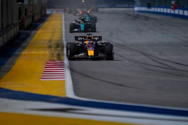 September 22, 2024, Singapore, Singapore: Dutch driver MAX VERSTAPPEN (Red Bull Racing) drives during the 2024 FIA Formula 1 Singapore Grand Prix at Marina Bay Street Circuit in Singapore. Singapore Singapore - ZUMAg147 20240922_fap_g147_033 Copyright: xJamesxGasperottix