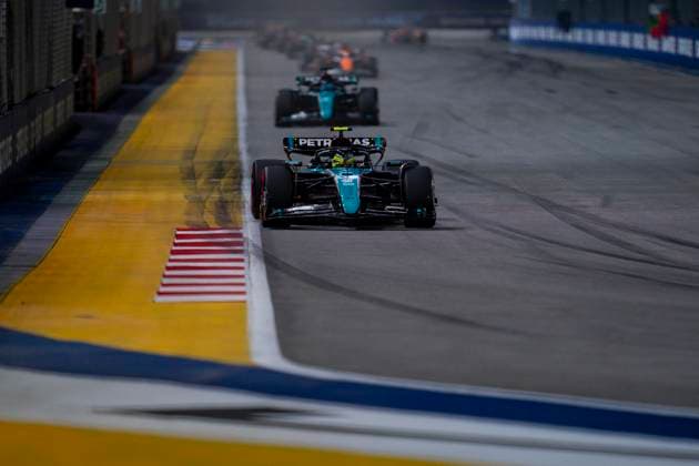 September 22, 2024, Singapore, Singapore: British driver LEWIS HAMILTON (Mercedes-AMG F1 Team) drives during the 2024 FIA Formula 1 Singapore Grand Prix at Marina Bay Street Circuit in Singapore. Singapore Singapore - ZUMAg147 20240922_fap_g147_054 Copyright: xJamesxGasperottix