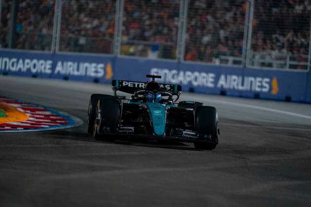 September 22, 2024, Singapore, Singapore: British driver GEORGE RUSSEL (Mercedes-AMG F1 Team) drives during the 2024 FIA Formula 1 Singapore Grand Prix at Marina Bay Street Circuit in Singapore. Singapore Singapore - ZUMAg147 20240922_fap_g147_060 Copyright: xJamesxGasperottix